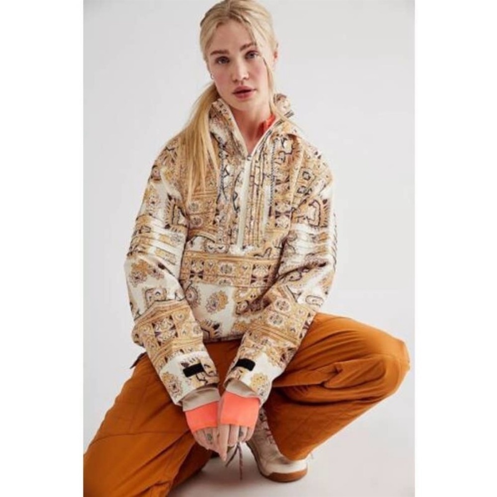 NWT Free People Movement Alpine Glow Ski Pullover Jacket XSmall